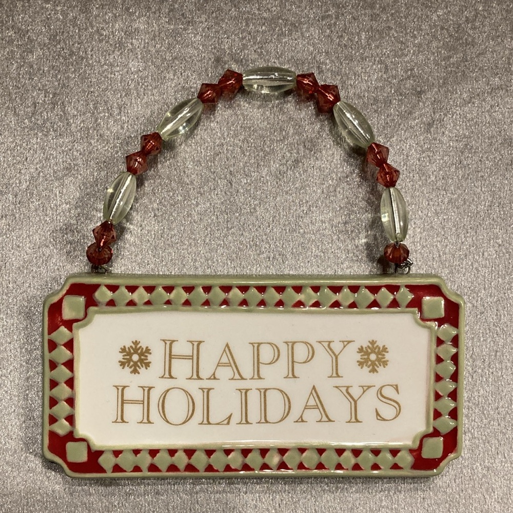 NWOT - Giftcraft Ceramic ❄️ Happy Holidays ❄️ Wall Hanging Plaque